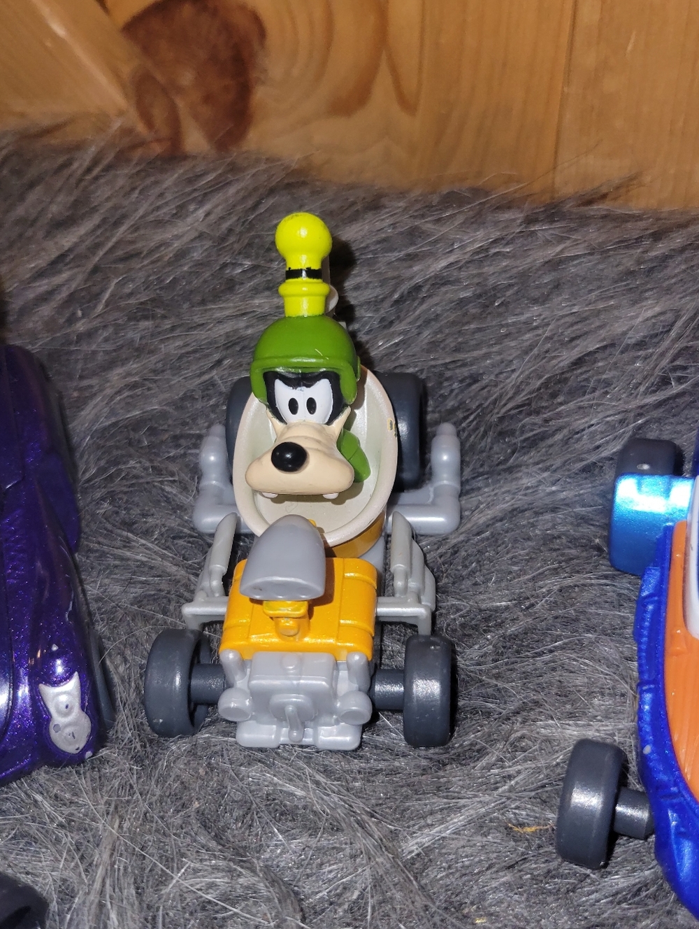 Mickey & The Roadster Racers Diecast Cars Set Of 6 Disney Mattel - Picture 2 of 5